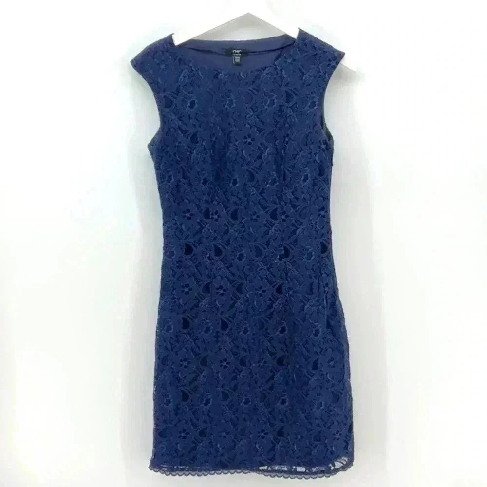 CHIC  by JACOB LACE DRESS